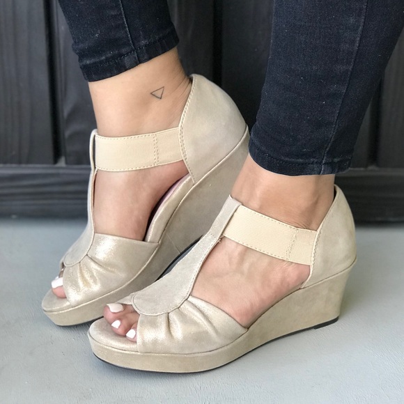 Taryn Rose Shoes - Leather Peep Toe Pleated Elastic Straps Wedge